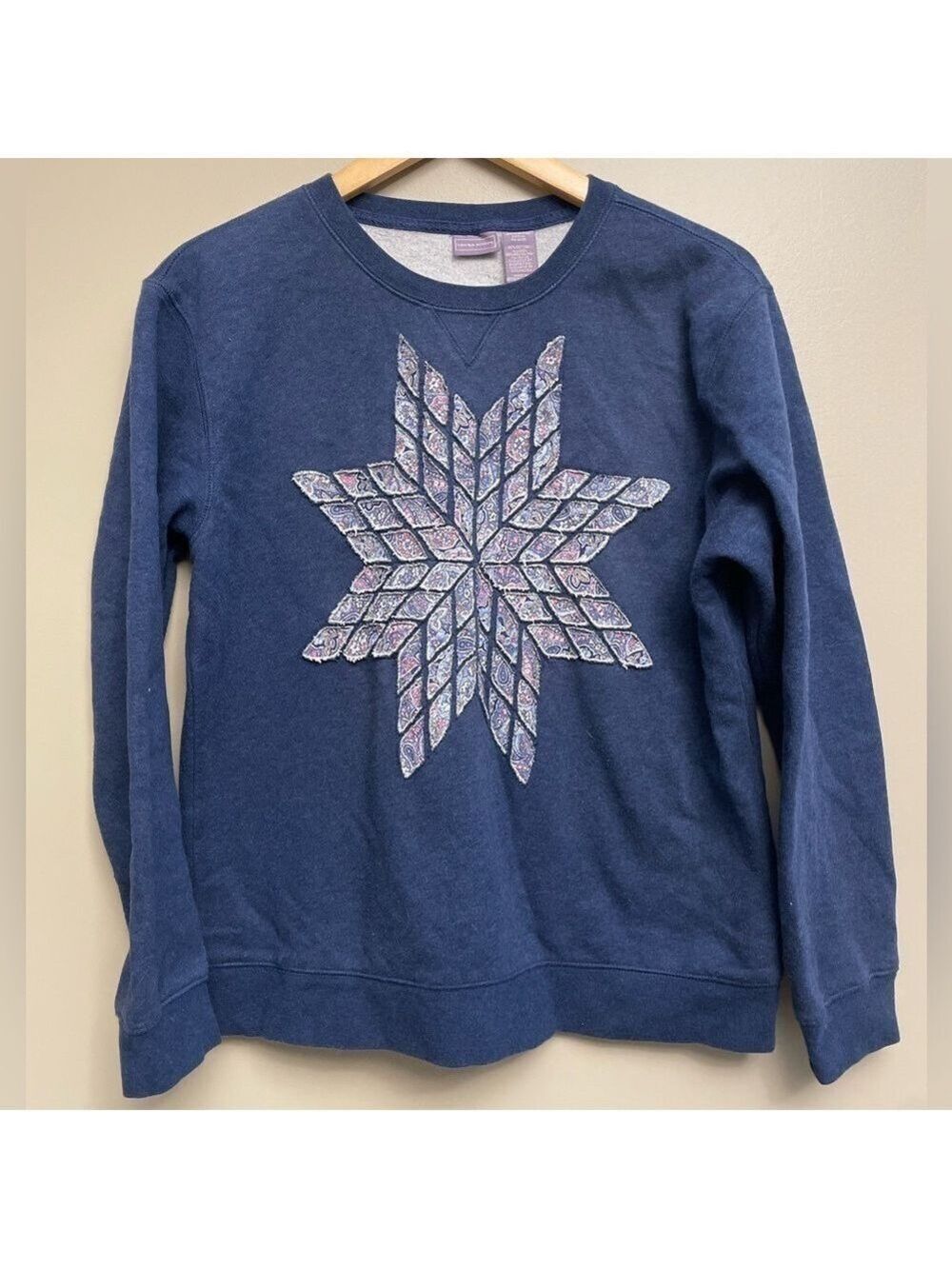 Laura Scott Vintage Snowflake Crewneck Medium